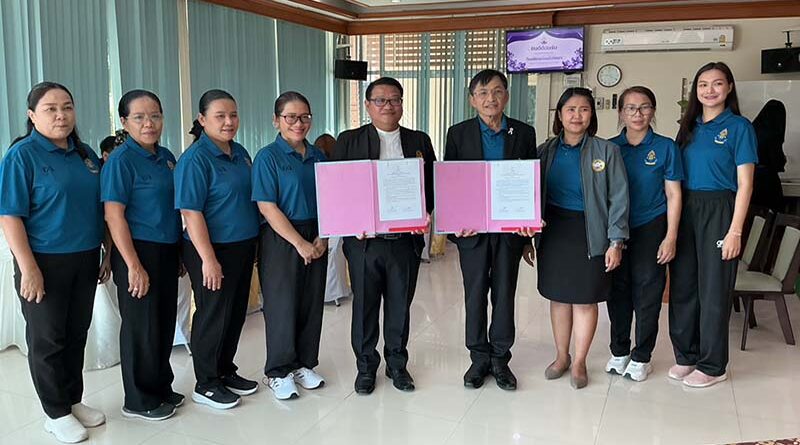 ศึกษาดูงาน “สถานศึกษาพอเพียง”